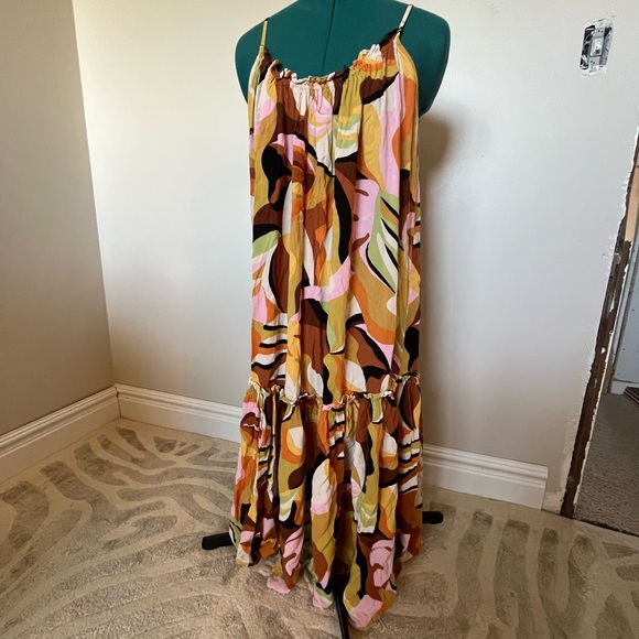 Billabong Dresses & Skirts - Billabong Colorful Midi Dress